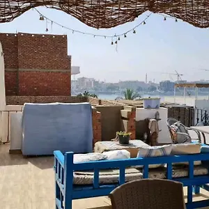 House Of Dreams Apartment