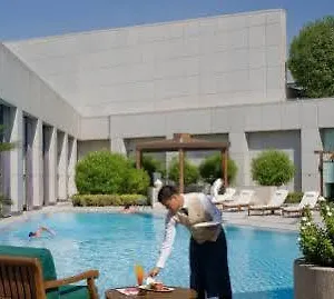 Four Seasons At Kingdom Center 5* الرياض