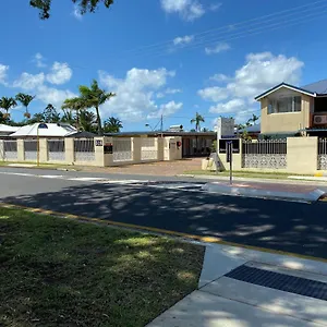 *** Motel Hervey Bay Motel Australia